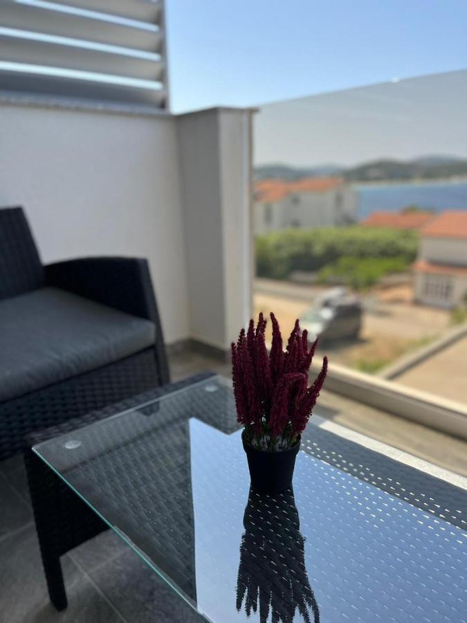 Apartments Relax Rogoznica  Ngoại thất bức ảnh